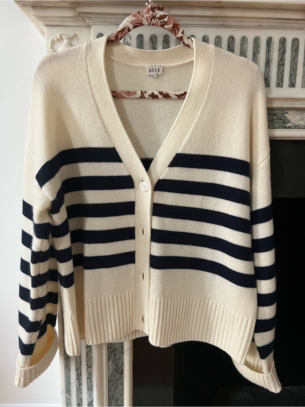 Kule The Raffa Cardigan - Picture 4 of 8